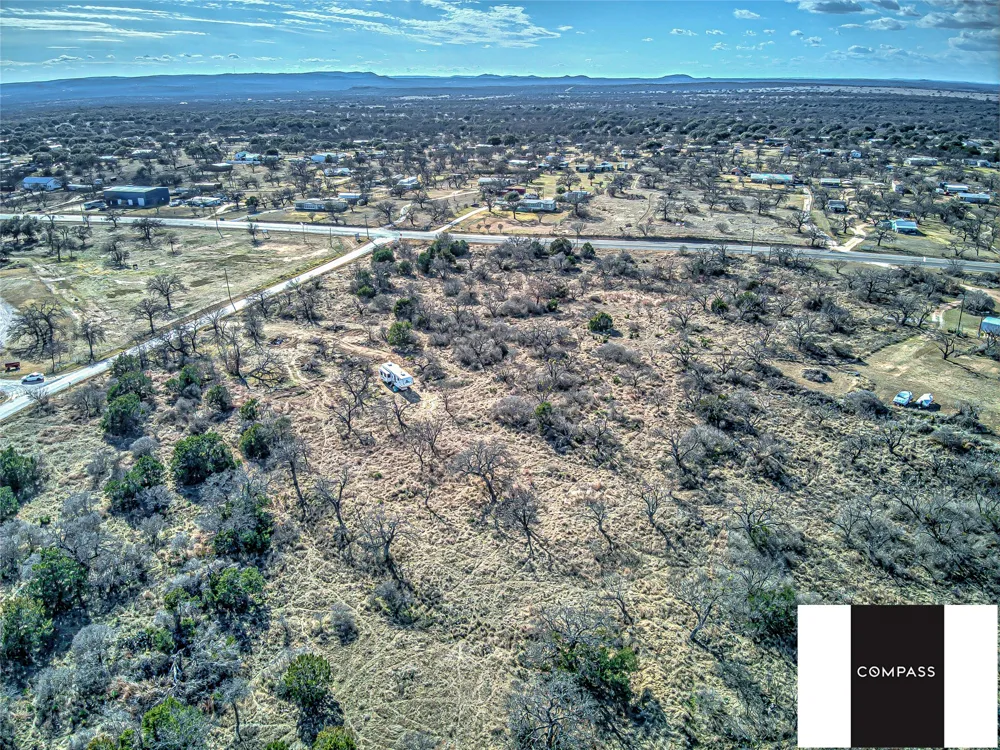 8 Lillian Dean Drive Buchanan Dam, TX 78609