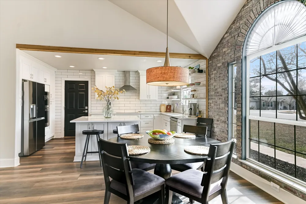 18516 Champions Circle Point Venture, TX 78645