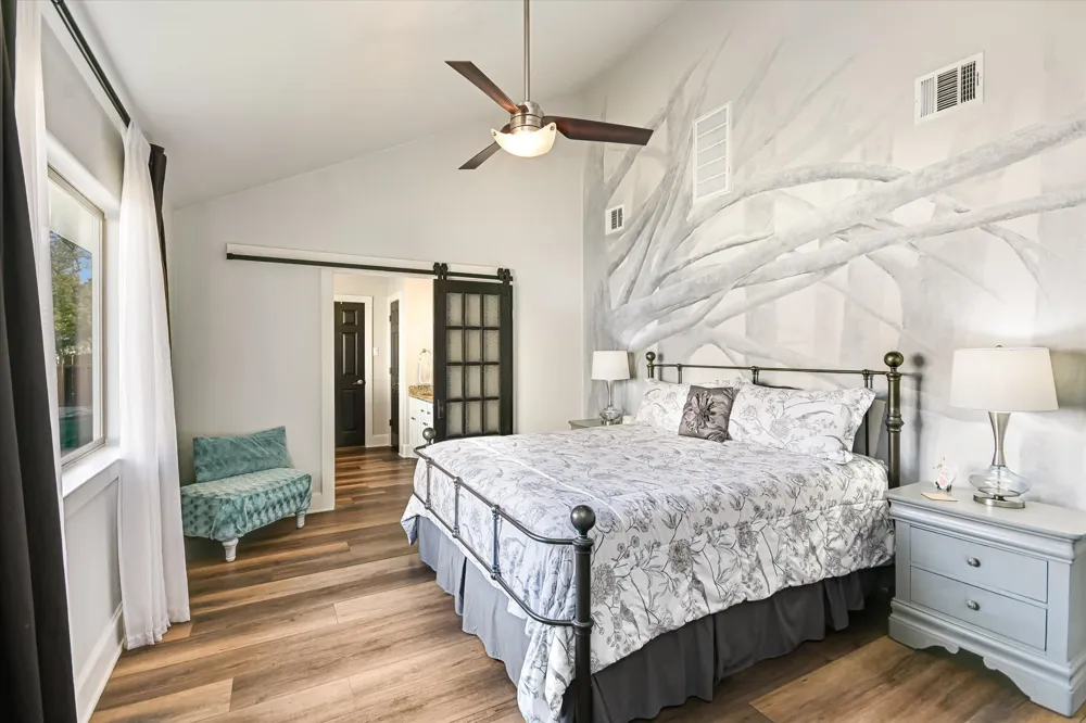 18516 Champions Circle Point Venture, TX 78645