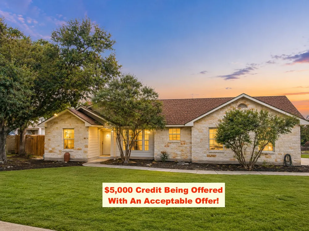 18516 Champions Circle Point Venture, TX 78645