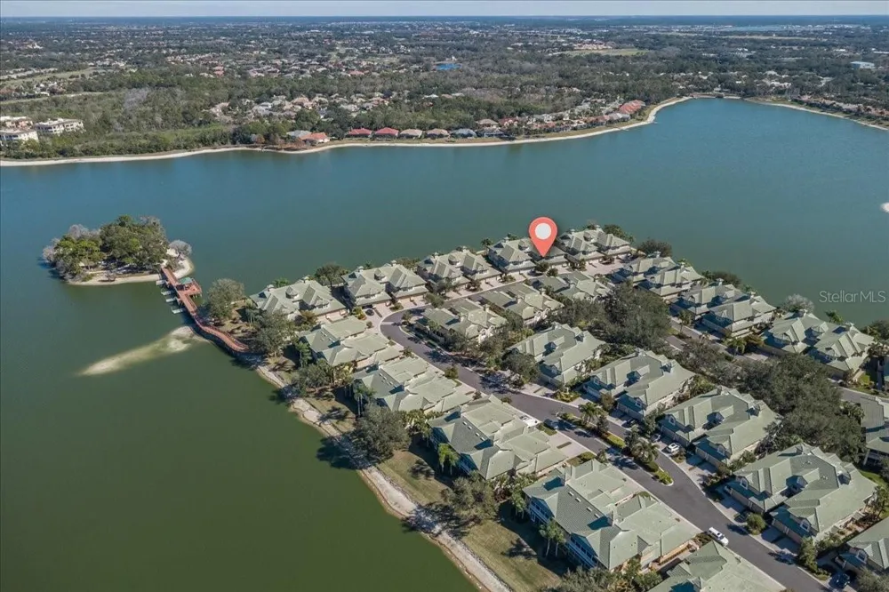 6515 MOORINGS POINT CIRCLE #102 Lakewood Ranch, FL 34202