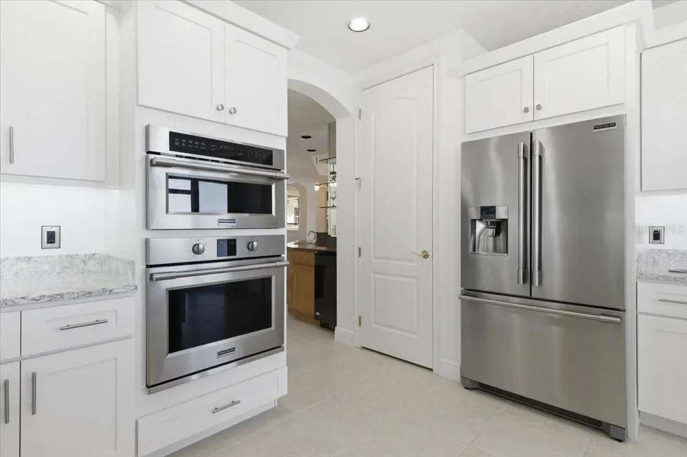 6515 MOORINGS POINT CIRCLE #102 Lakewood Ranch, FL 34202