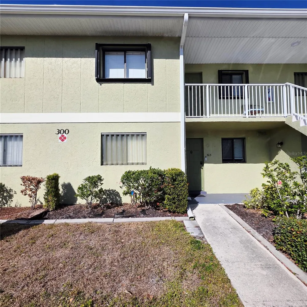 25225 RAMPART BOULEVARD #303 Punta Gorda, FL 33983