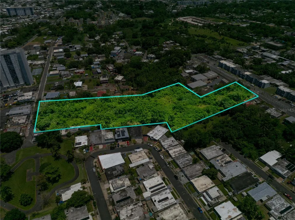 CLL RAMON FIGUEROA CASTRO SAN ANTON Carolina, PR 00987