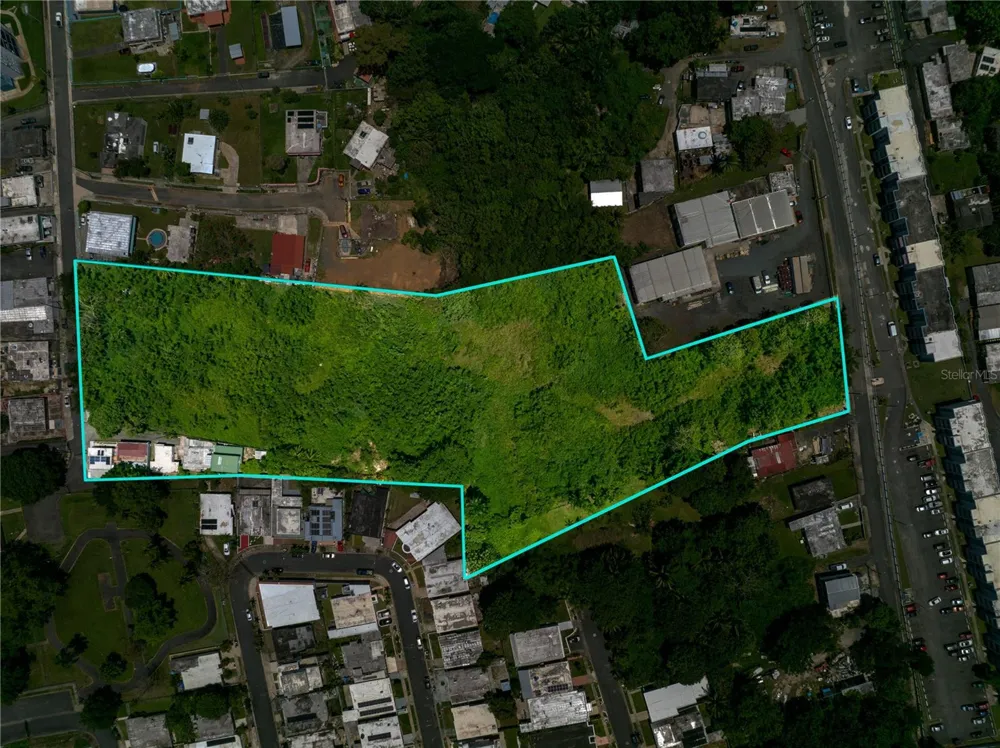 CLL RAMON FIGUEROA CASTRO SAN ANTON Carolina, PR 00987
