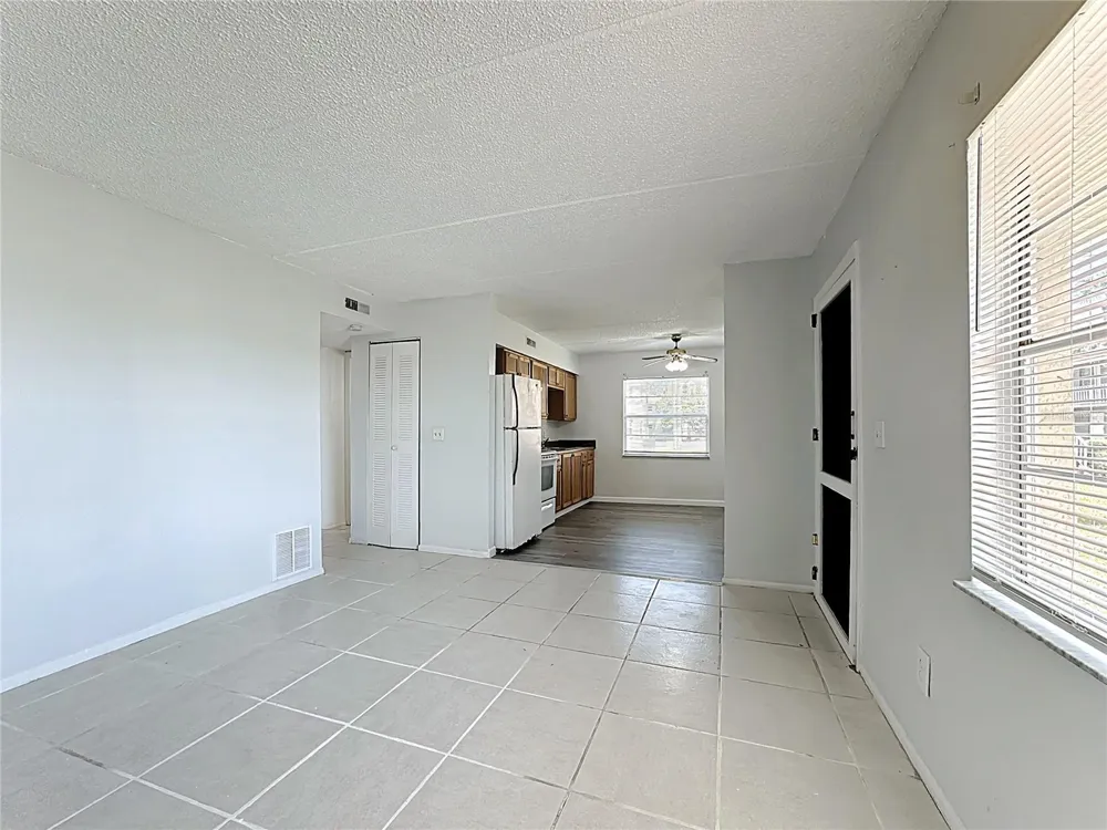 694 MICHIGAN COURT #4 St Cloud, FL 34769