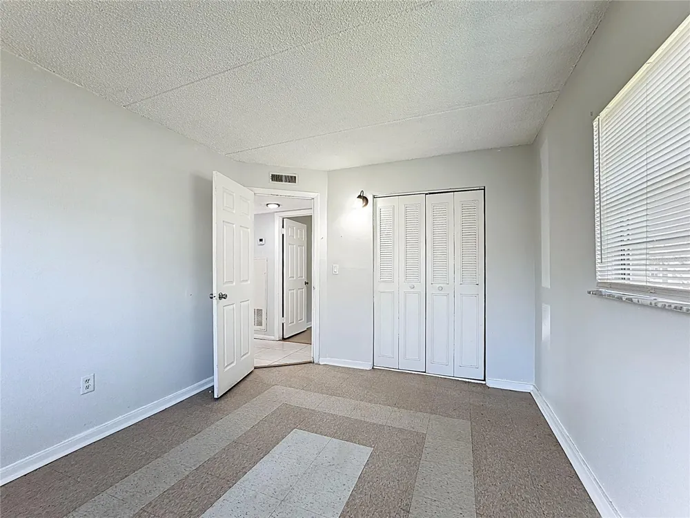 694 MICHIGAN COURT #4 St Cloud, FL 34769