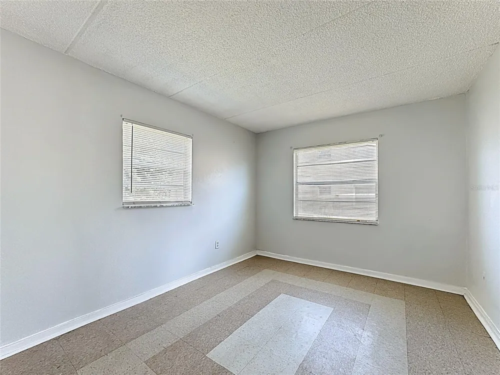 694 MICHIGAN COURT #4 St Cloud, FL 34769