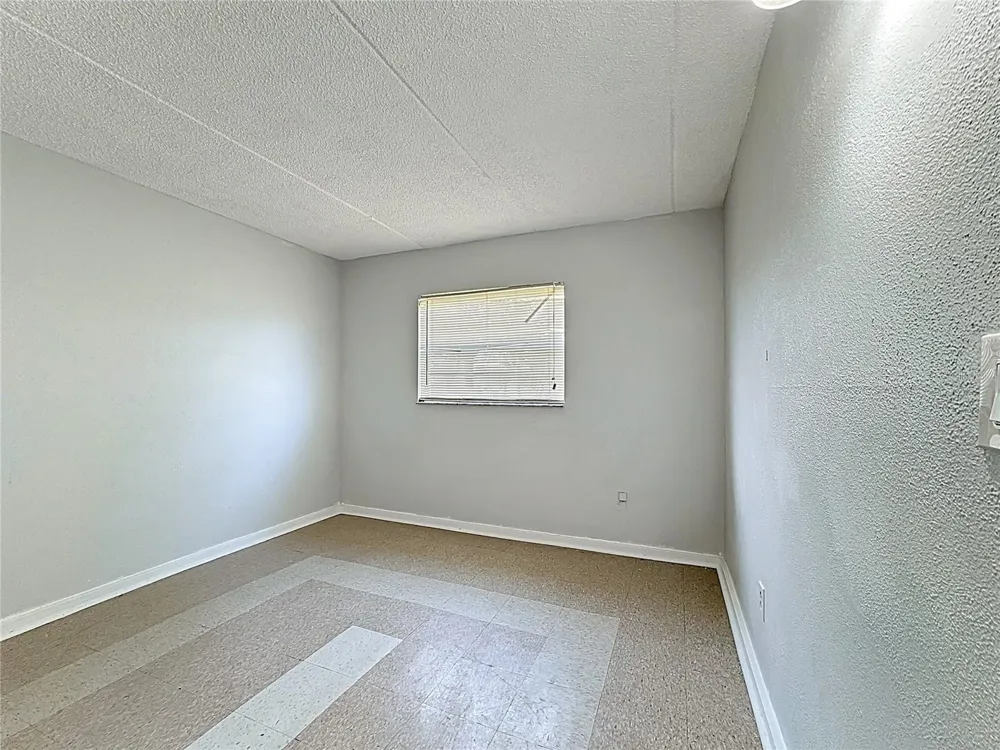 694 MICHIGAN COURT #4 St Cloud, FL 34769