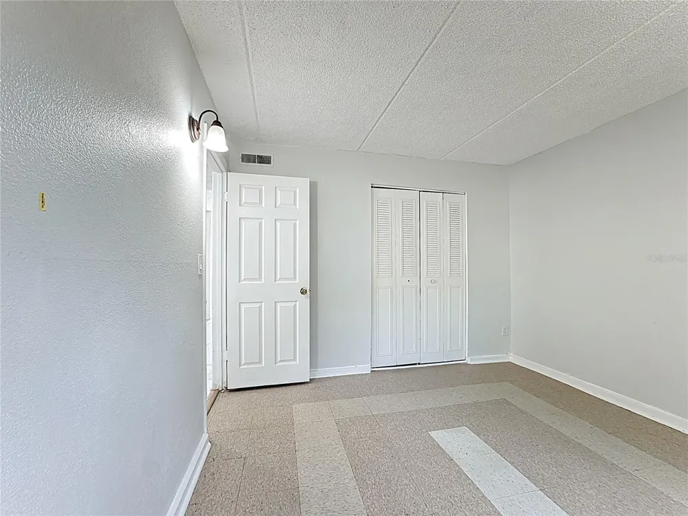 694 MICHIGAN COURT #4 St Cloud, FL 34769