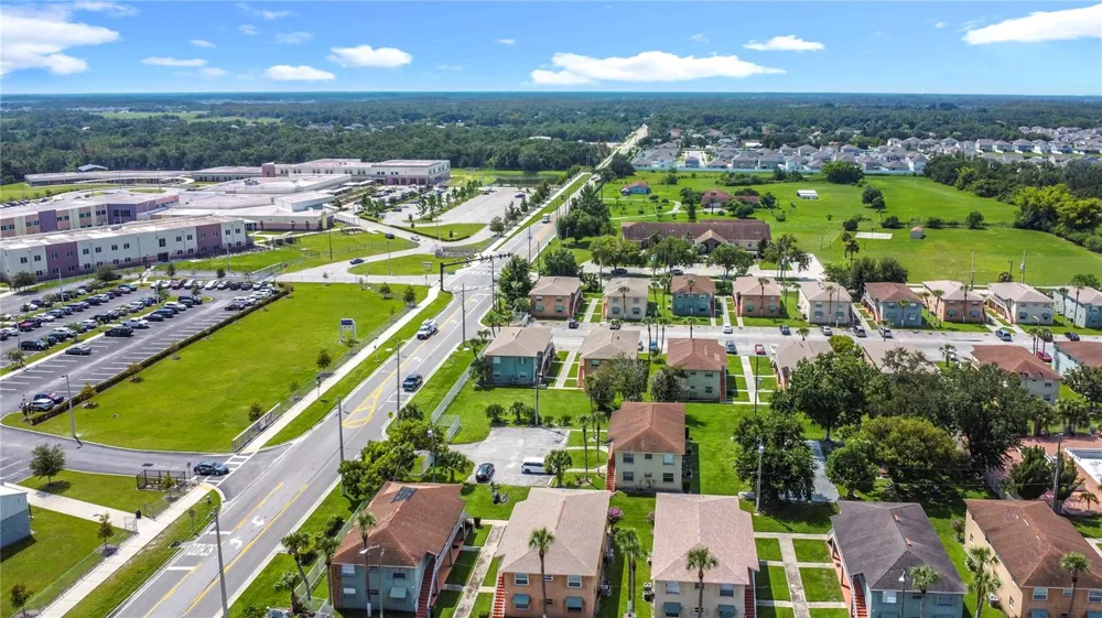 694 MICHIGAN COURT #4 St Cloud, FL 34769