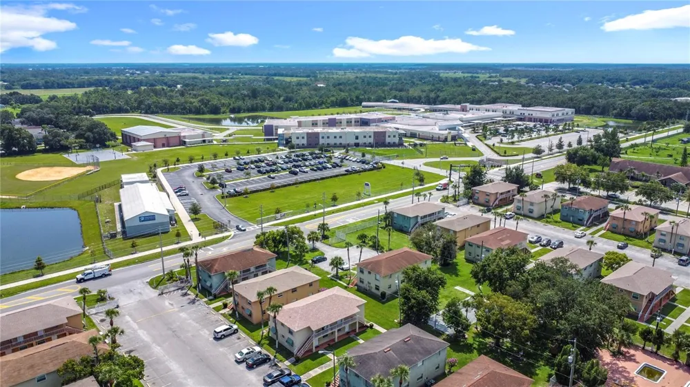 694 MICHIGAN COURT #4 St Cloud, FL 34769