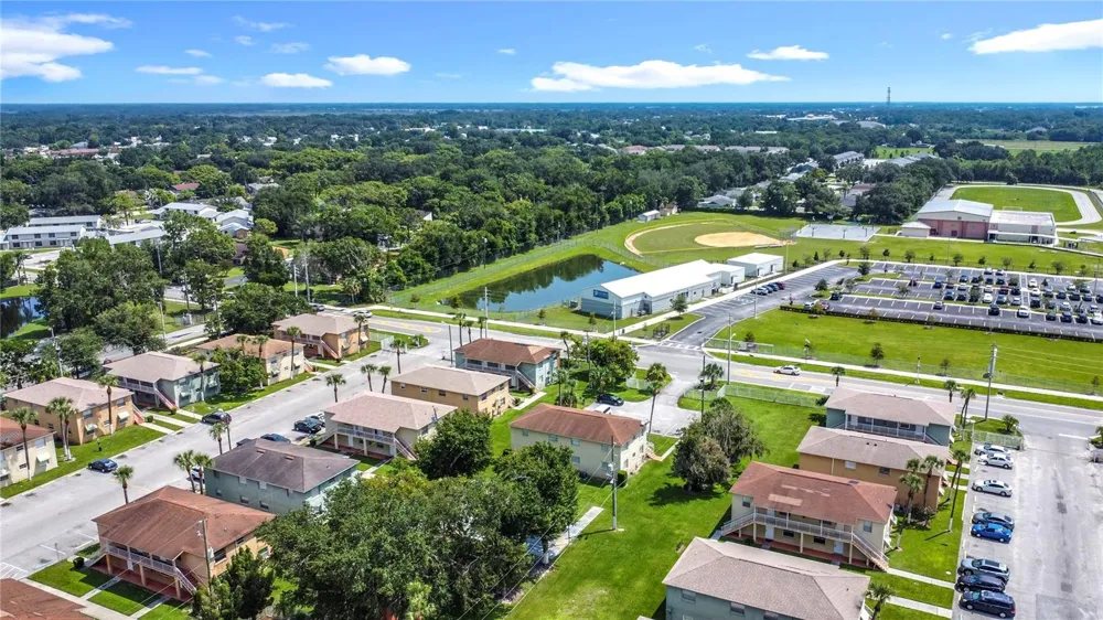 694 MICHIGAN COURT #4 St Cloud, FL 34769