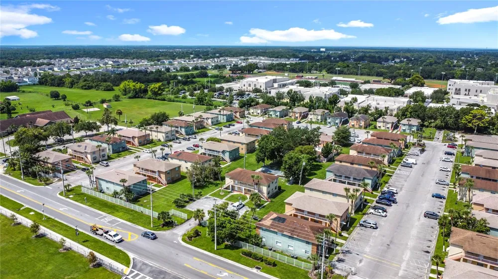 694 MICHIGAN COURT #4 St Cloud, FL 34769