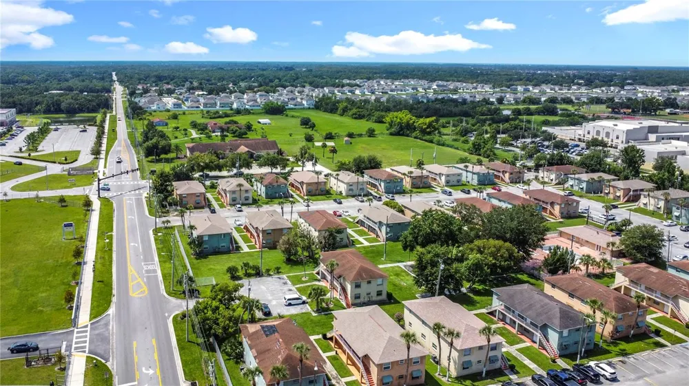 694 MICHIGAN COURT #4 St Cloud, FL 34769
