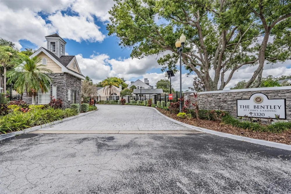 3274 HAVILAND COURT #101 Palm Harbor, FL 34684
