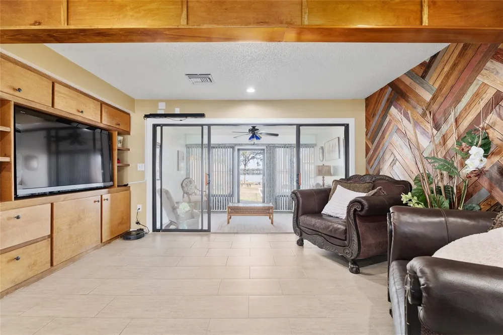 11001 SE SUNSET HARBOR ROAD #D18 Summerfield, FL 34491