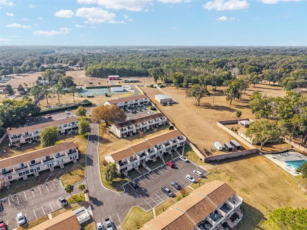 11001 SE SUNSET HARBOR ROAD #D18 Summerfield, FL 34491