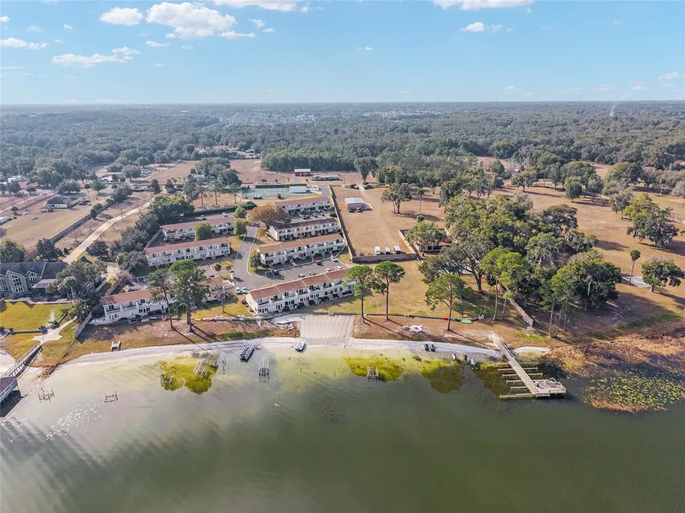 11001 SE SUNSET HARBOR ROAD #D18 Summerfield, FL 34491