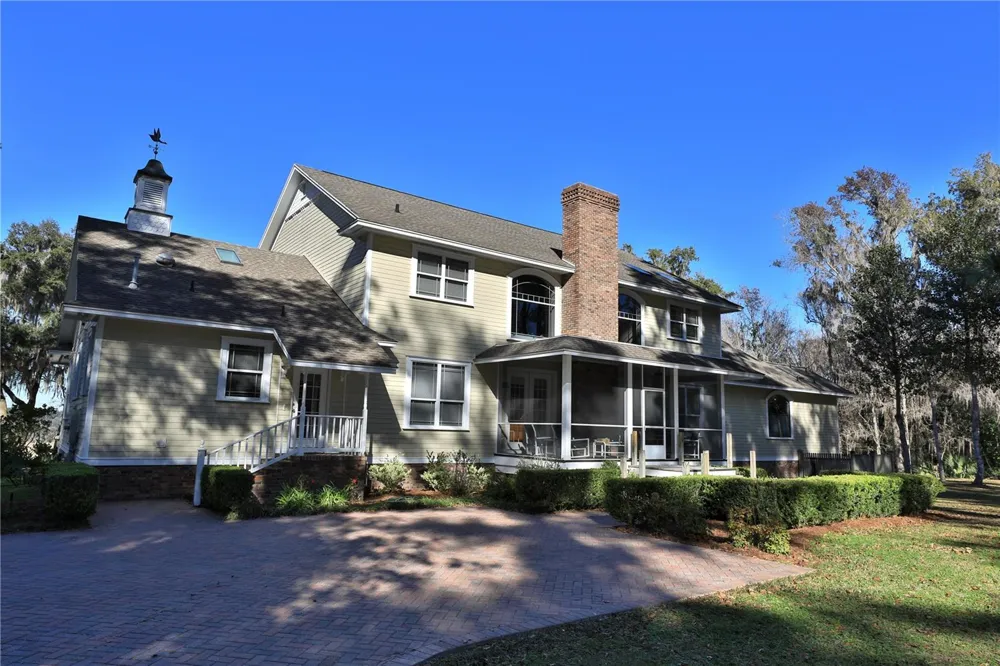 15551 NW HIGHWAY 225 Reddick, FL 32686