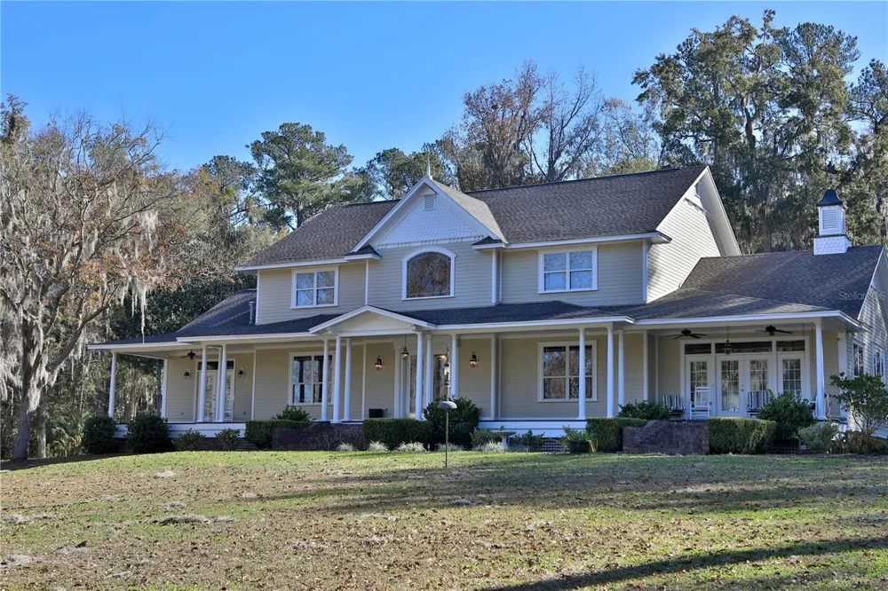 15551 NW HIGHWAY 225 Reddick, FL 32686