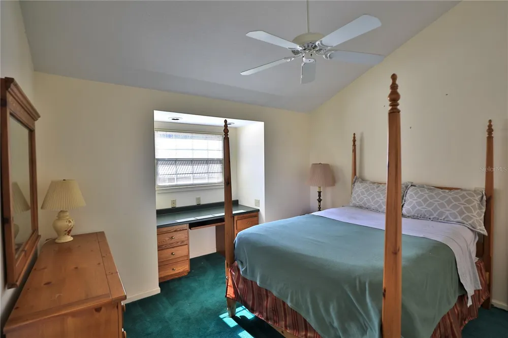 15551 NW HIGHWAY 225 Reddick, FL 32686