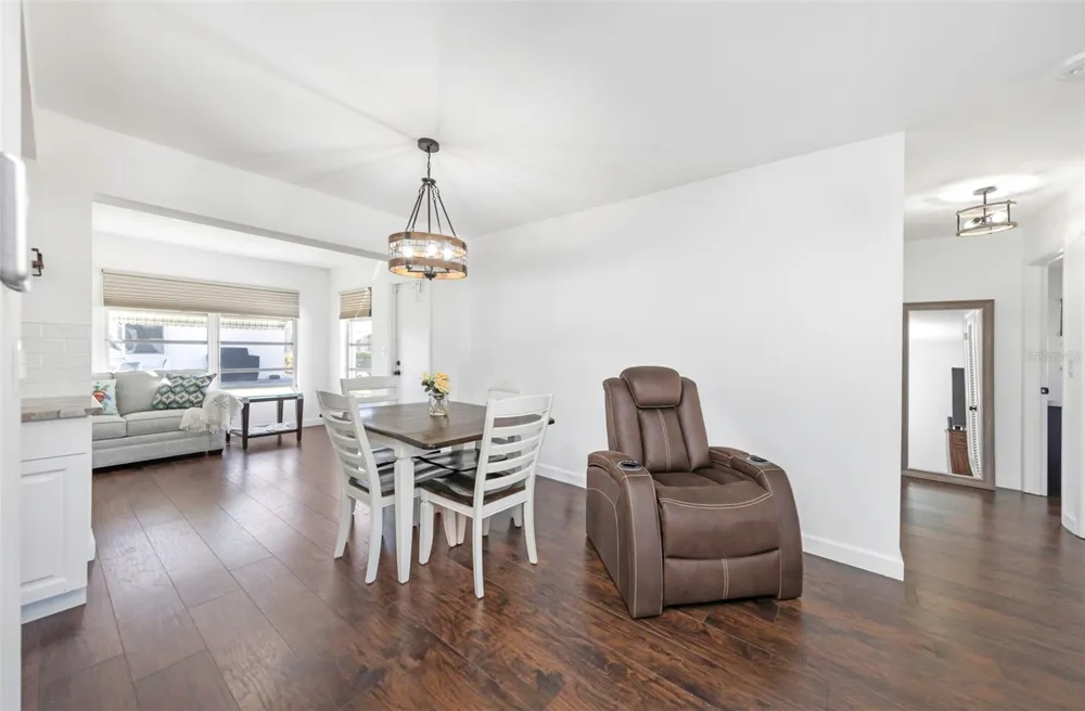 4488 100TH AVENUE Pinellas Park, FL 33782