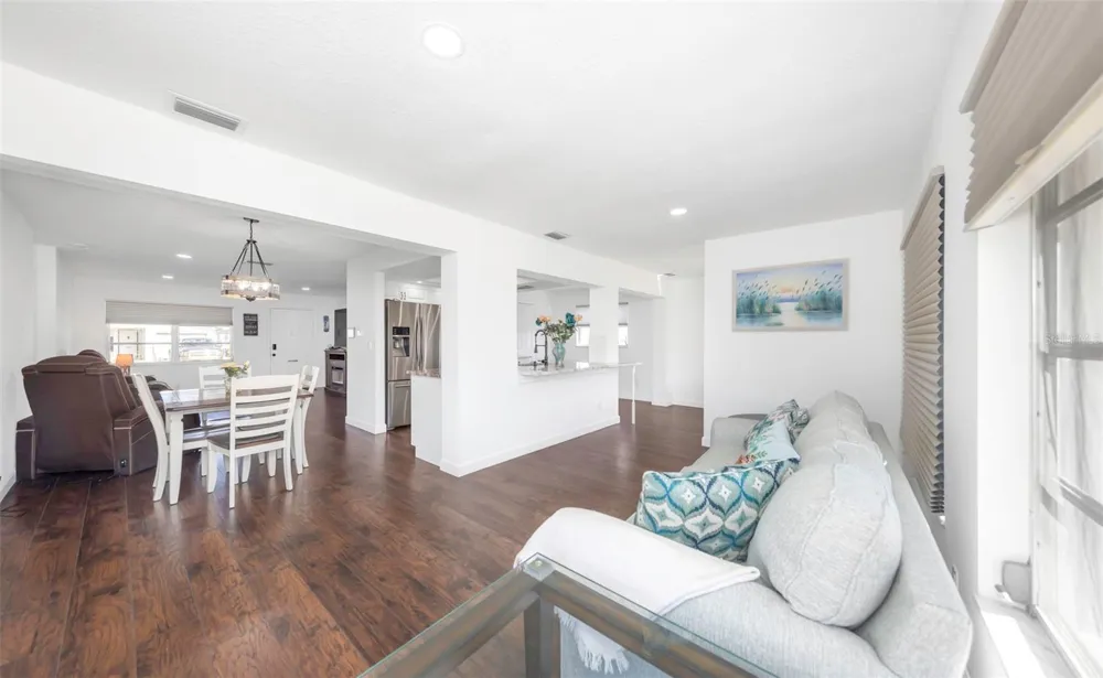 4488 100TH AVENUE Pinellas Park, FL 33782