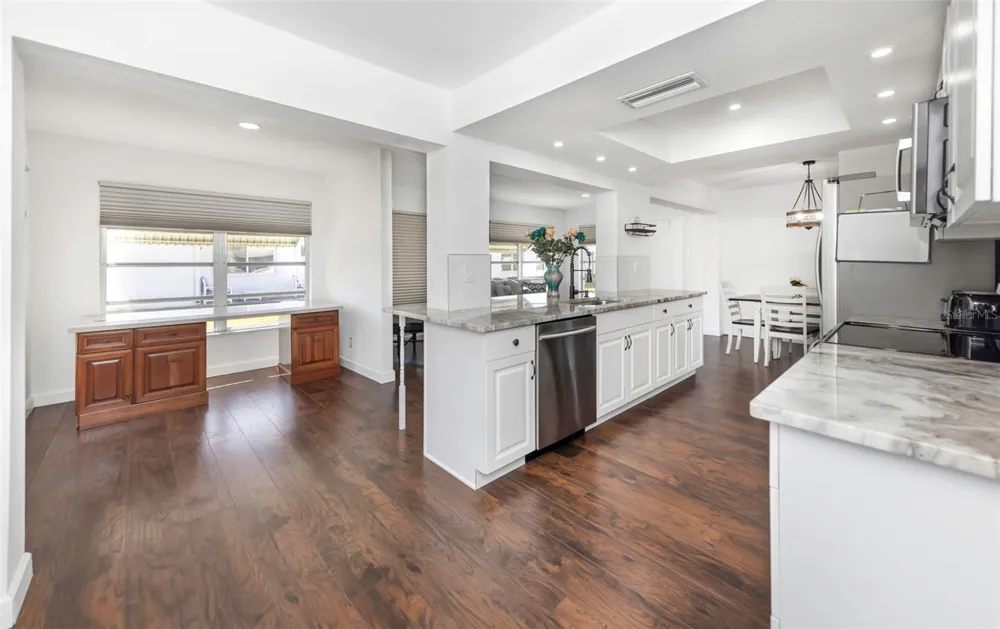 4488 100TH AVENUE Pinellas Park, FL 33782