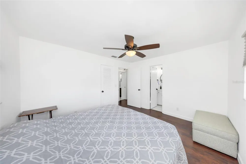 4488 100TH AVENUE Pinellas Park, FL 33782