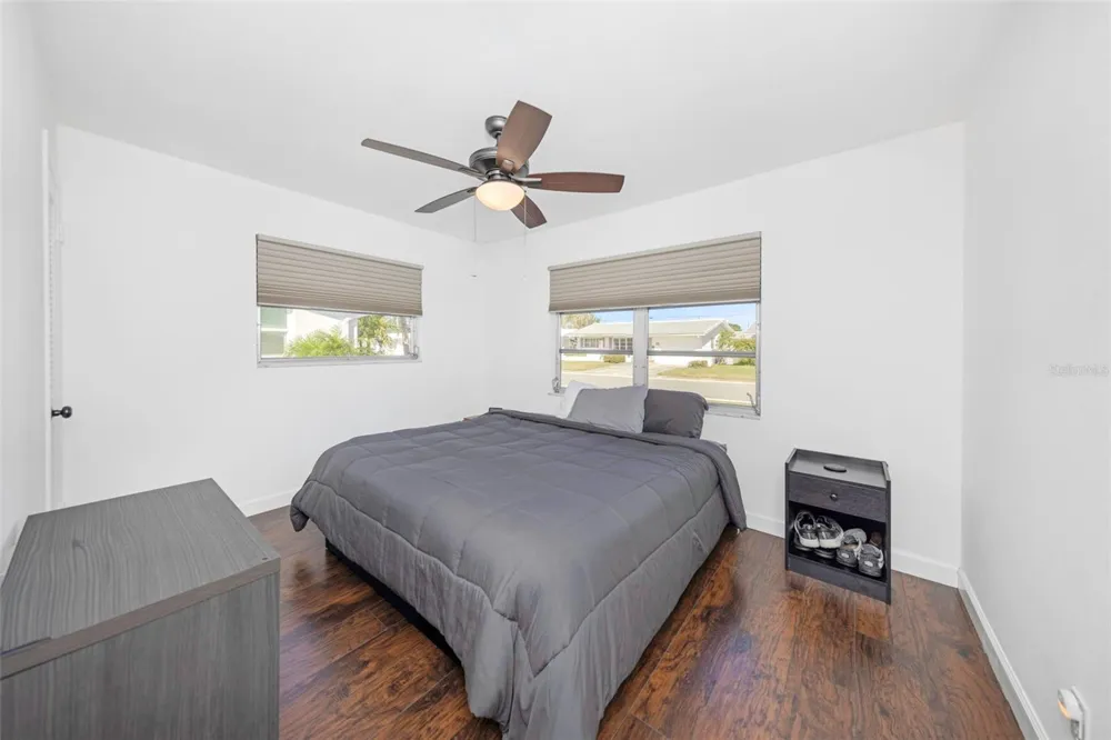 4488 100TH AVENUE Pinellas Park, FL 33782