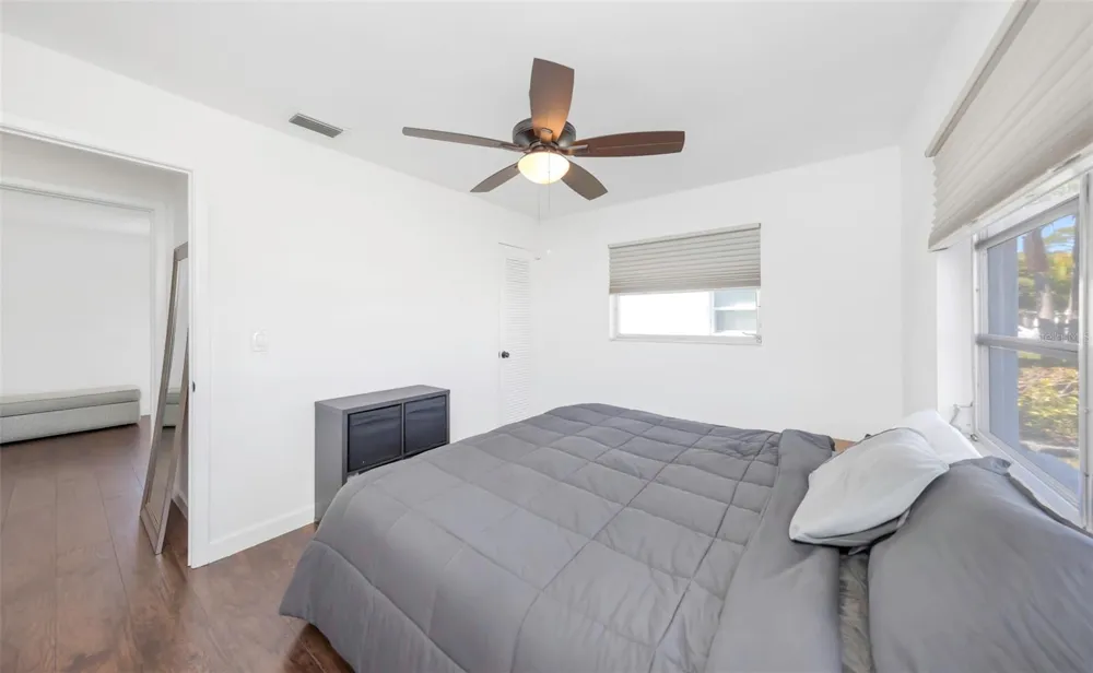 4488 100TH AVENUE Pinellas Park, FL 33782