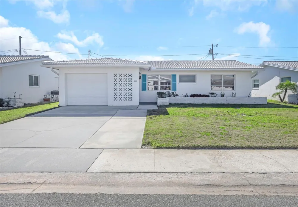 4488 100TH AVENUE Pinellas Park, FL 33782