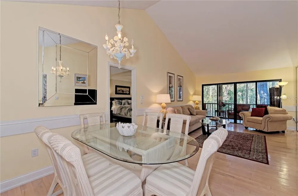 1677 BROOKHOUSE CIRCLE #BR223 Sarasota, FL 34231