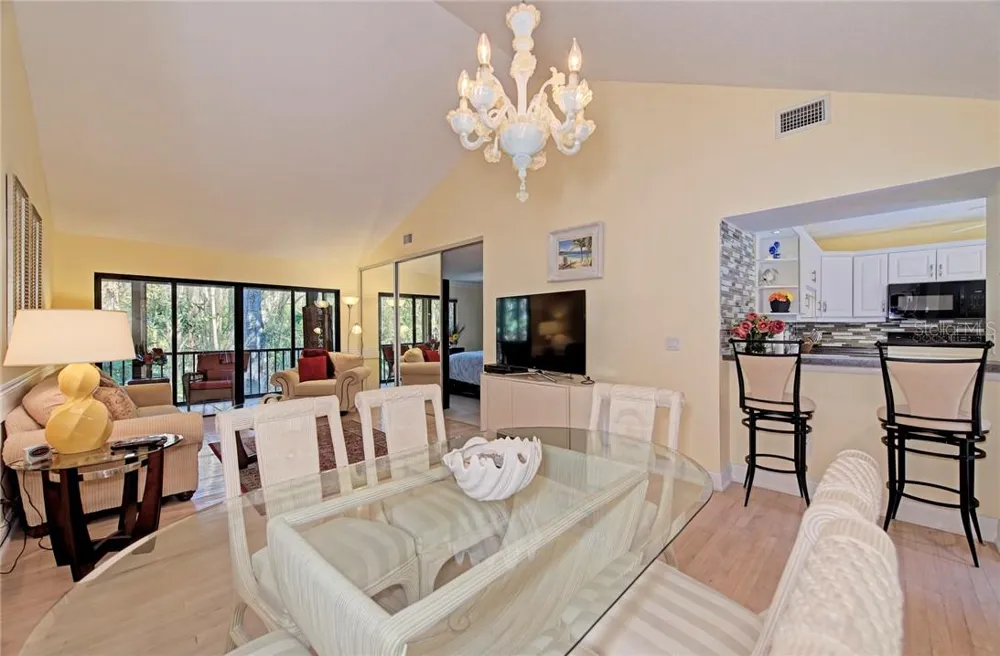 1677 BROOKHOUSE CIRCLE #BR223 Sarasota, FL 34231