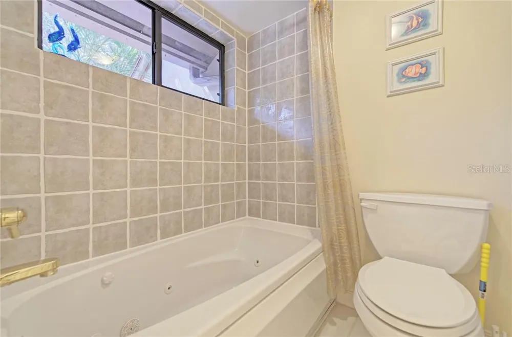 1677 BROOKHOUSE CIRCLE #BR223 Sarasota, FL 34231