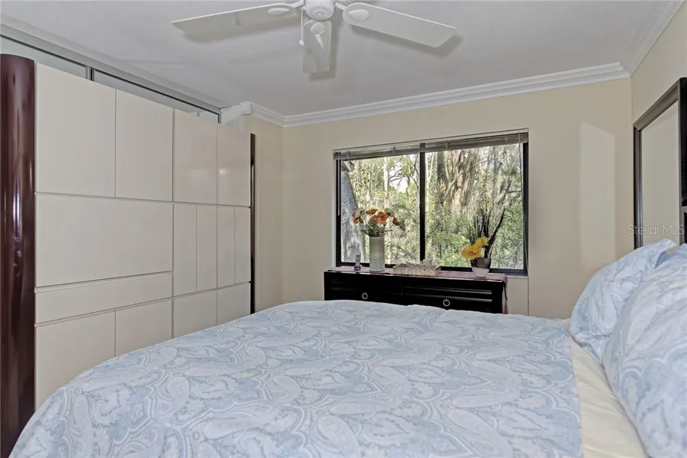 1677 BROOKHOUSE CIRCLE #BR223 Sarasota, FL 34231