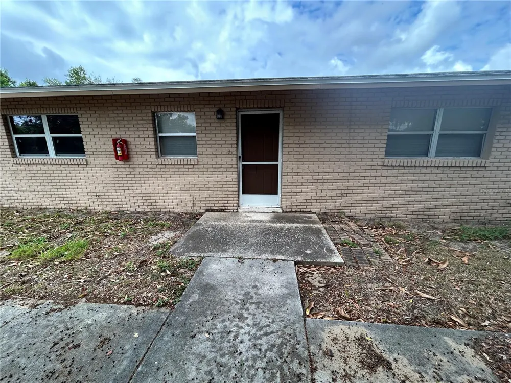 140 AVENUE W NW #3 Winter Haven, FL 33881