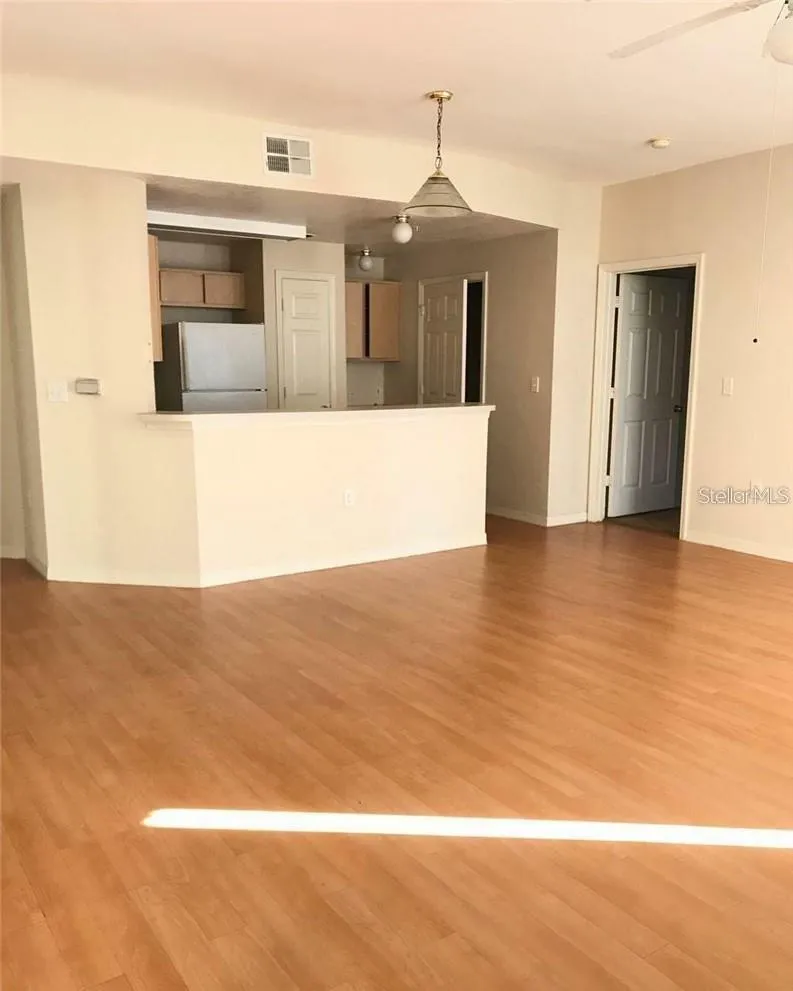 2000 ERVING CIRCLE #102 Ocoee, FL 34761