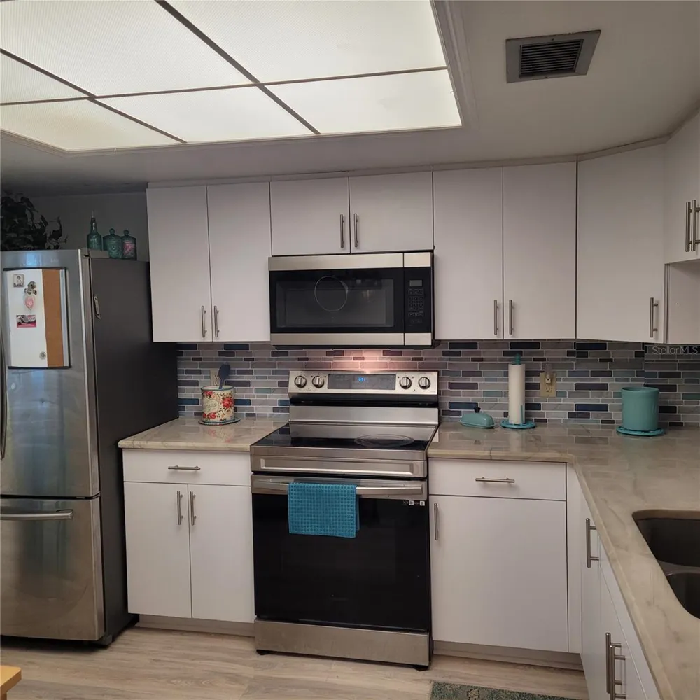 4410 WARREN AVENUE #108 Port Charlotte, FL 33953