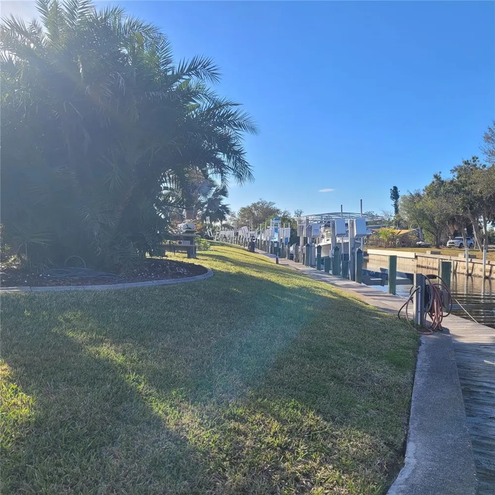 4410 WARREN AVENUE #108 Port Charlotte, FL 33953