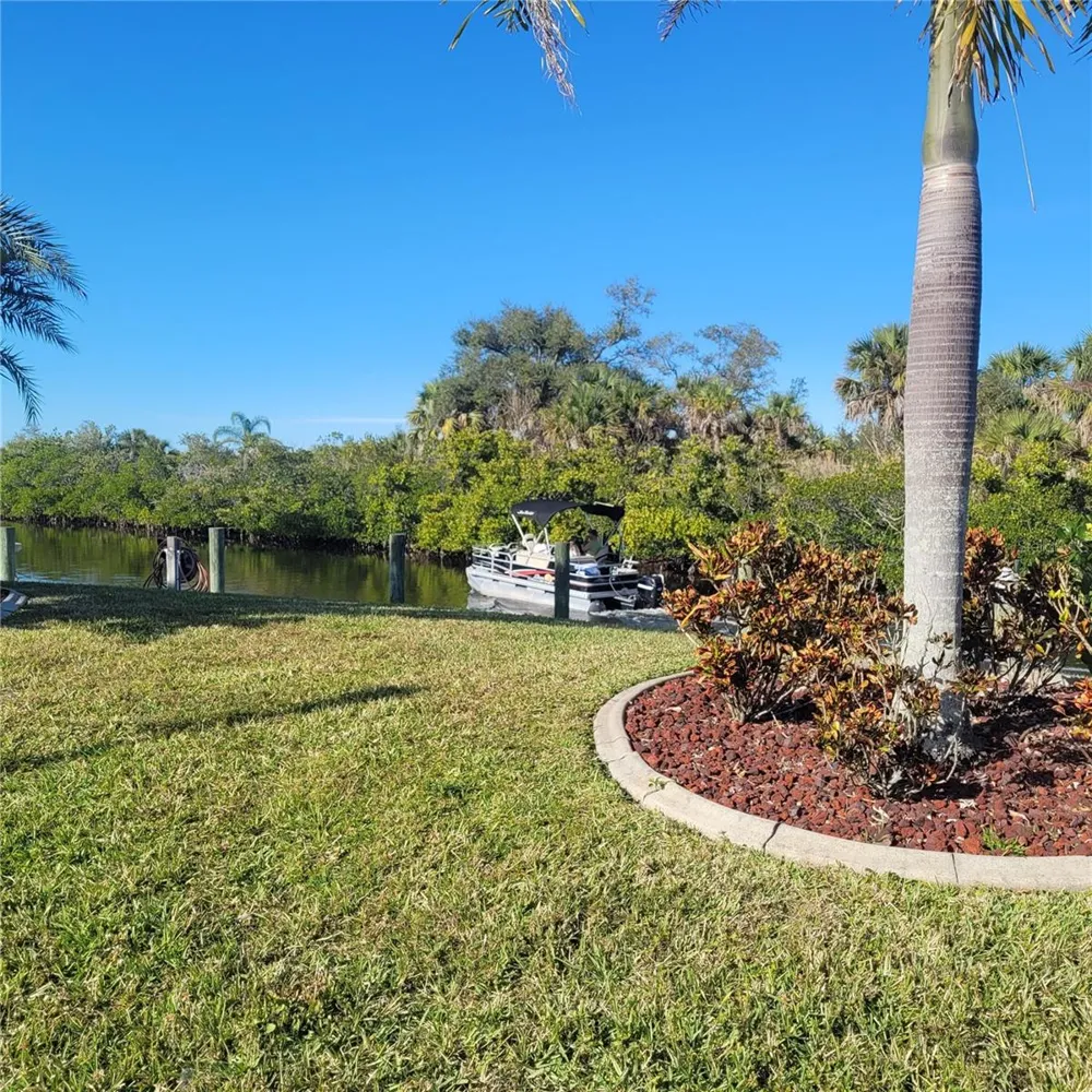4410 WARREN AVENUE #108 Port Charlotte, FL 33953