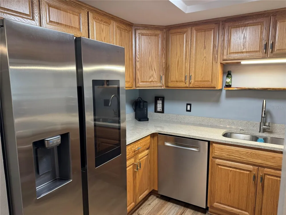 1775 CUPECOY CIRCLE #4 Lutz, FL 33558