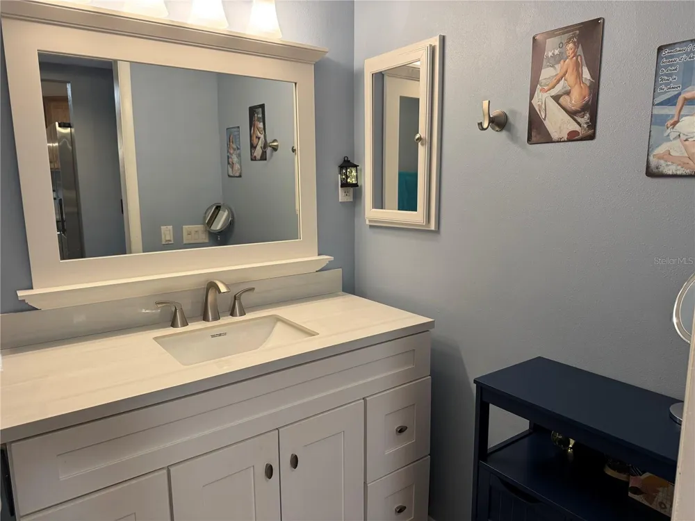 1775 CUPECOY CIRCLE #4 Lutz, FL 33558