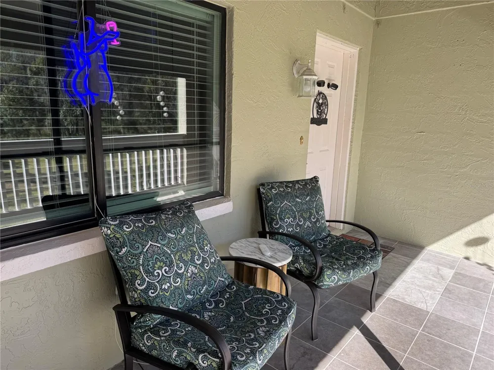 1775 CUPECOY CIRCLE #4 Lutz, FL 33558