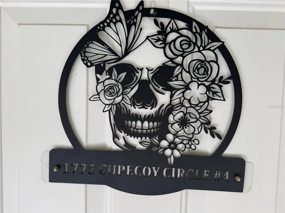 1775 CUPECOY CIRCLE #4 Lutz, FL 33558