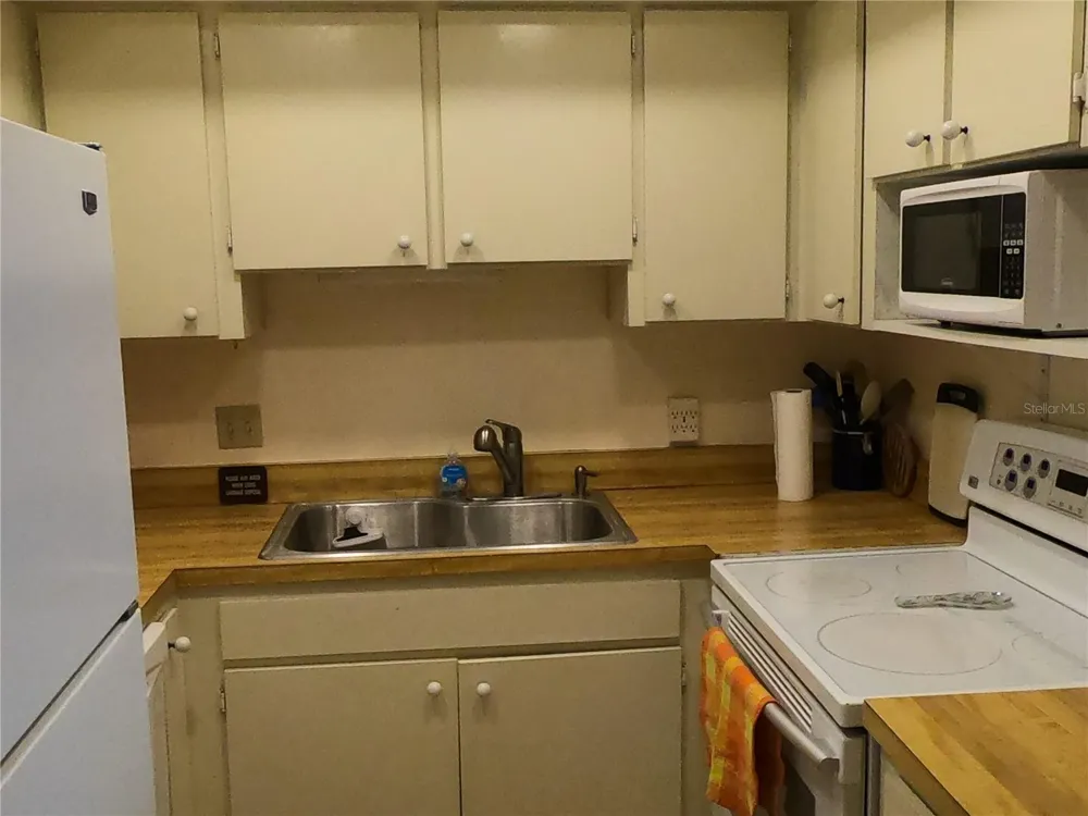 19451 GULF BOULEVARD #604 Indian Shores, FL 33785