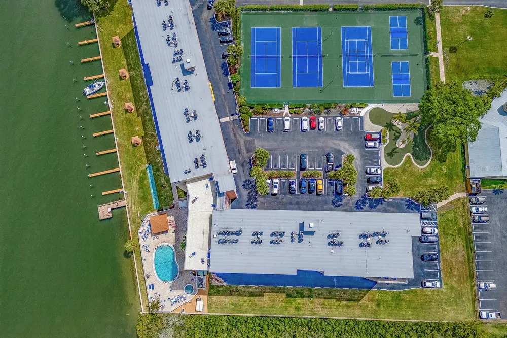 19451 GULF BOULEVARD #604 Indian Shores, FL 33785