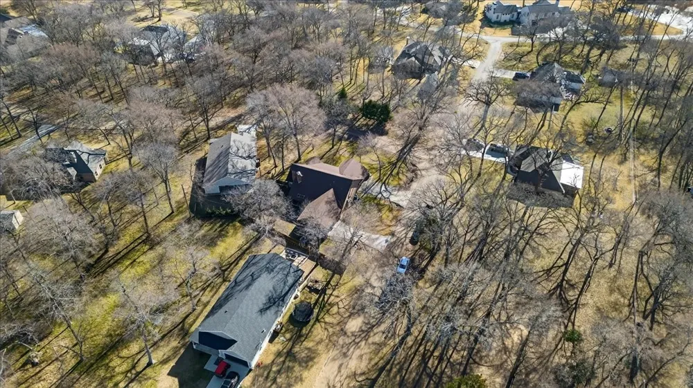 101 Idlewood Road Enchanted Oaks, TX 75156