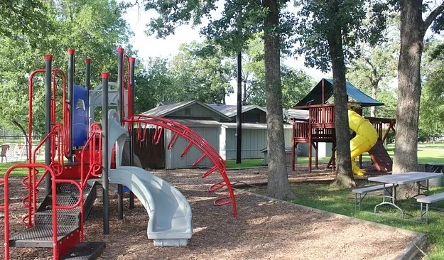 101 Idlewood Road Enchanted Oaks, TX 75156